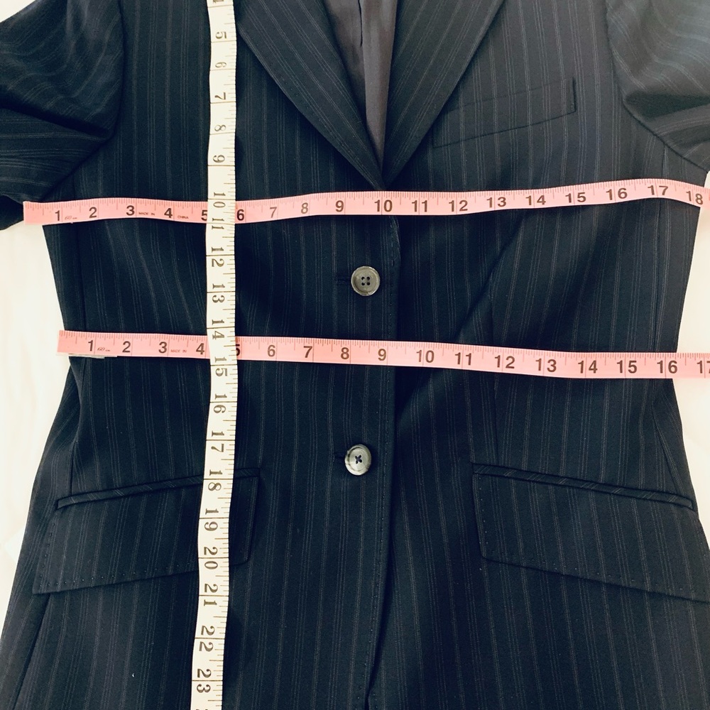 Brooks Brothers Dark Blue Pinstripe Blazer Size 6 - Picture 7 of 8